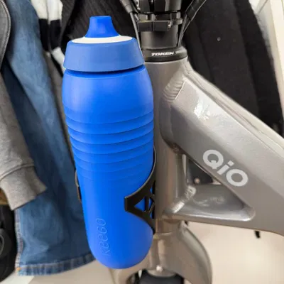 Ngàm giữ bình nước xe đạp QiO Eins AP (QiO Eins AP Bike Water Bottle Holder)