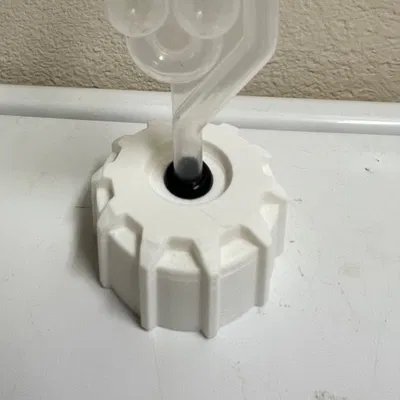 Nắp Bình Nước 5 Gallon Có Lỗ Cắm Airlock