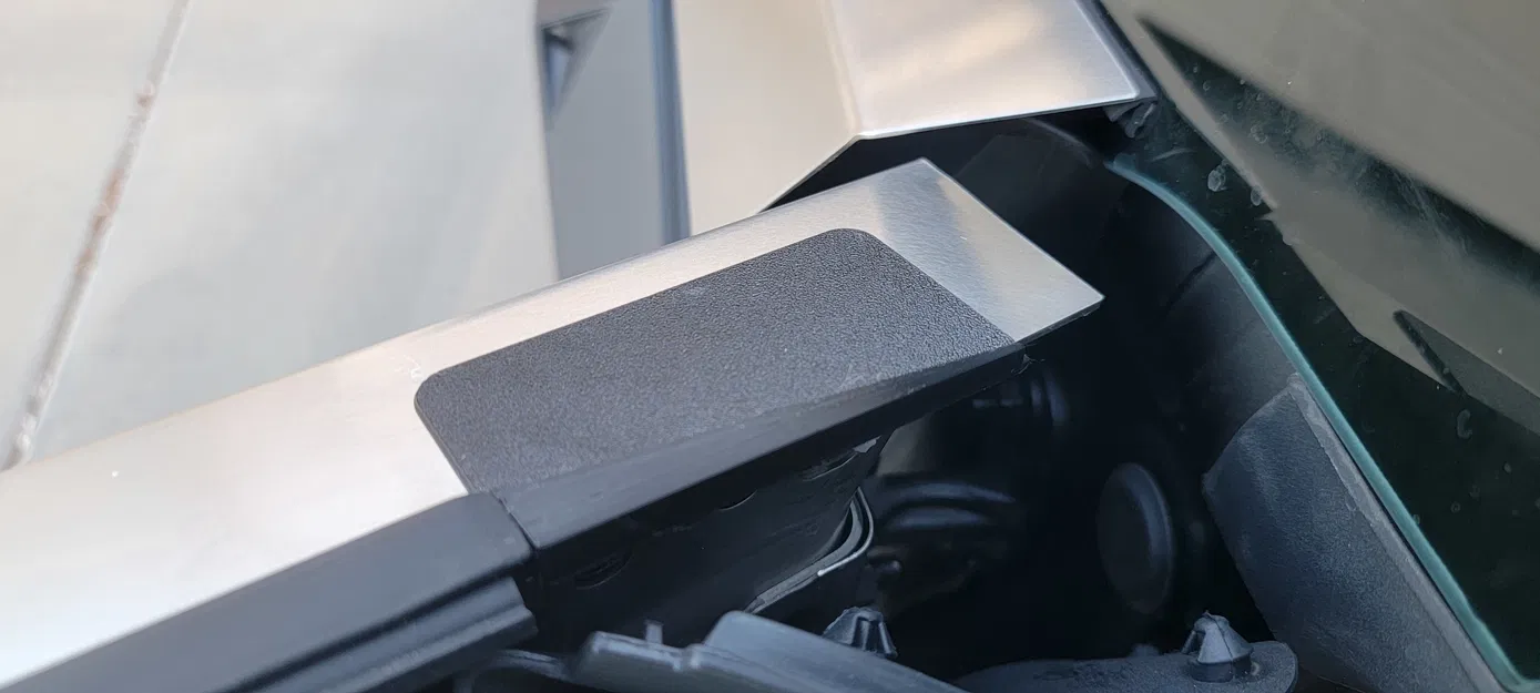 Nắp che lỗ gương Cybertruck (Cybertruck Mirror Delete Cover) - Image 7