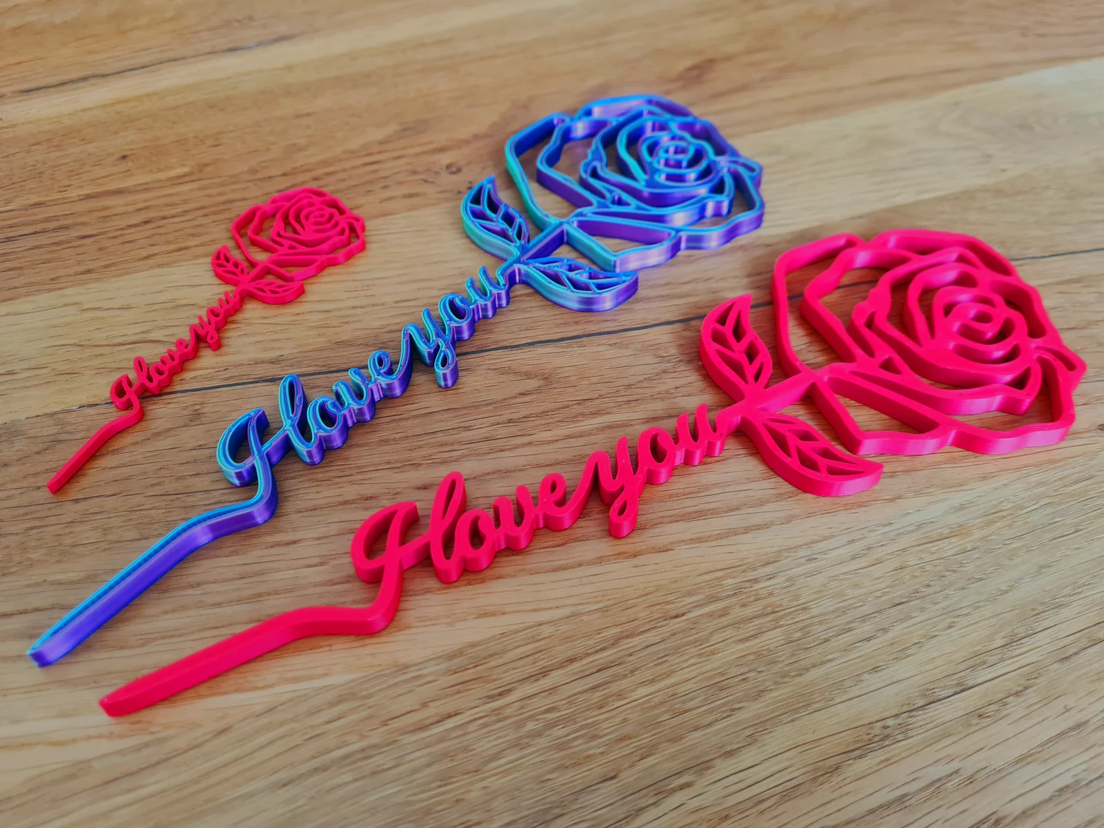 Bông hồng với thân chữ “I love you” 1