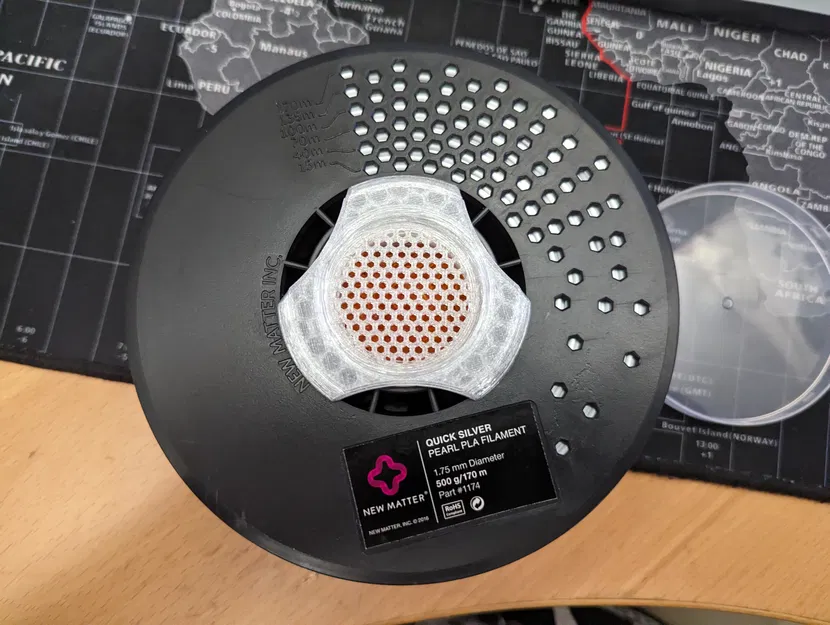 SilicaCore - Hộp hút ẩm gắn trong lỗ cuộn filament - Image 1