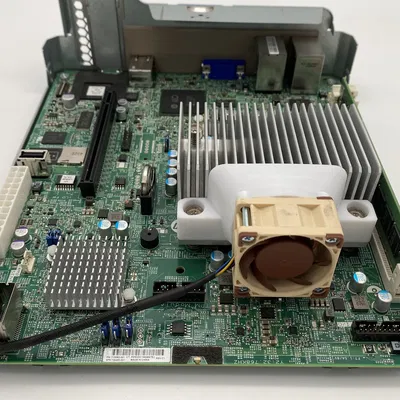 Microserver GEN8: Holder Noctua A4x20 tản nhiệt CPU chủ động