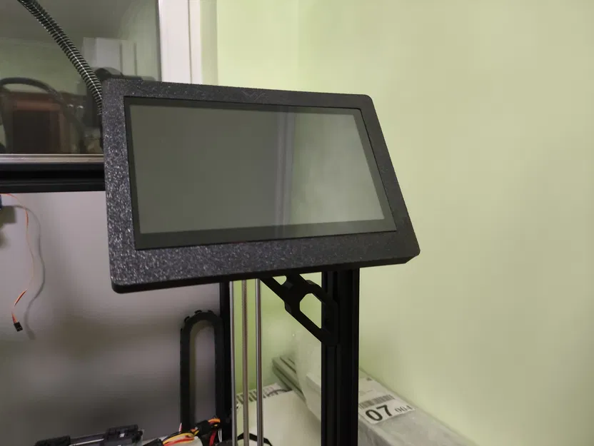 Vỏ màn hình HDMI 7" kèm bracket cho extrusion 2020 (hợp VZBOT) - Image 1