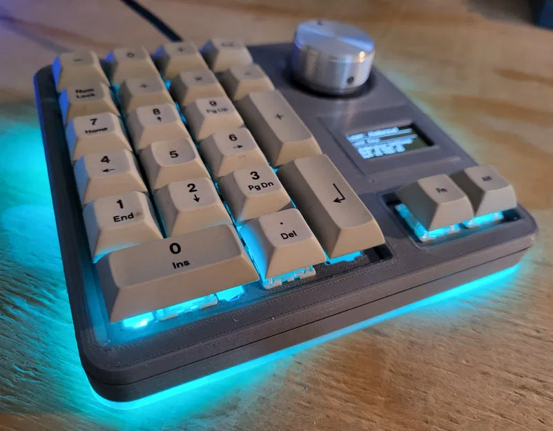 TheUltiPad MK2 - Giờ có màn hình OLED và RGB Underglow! - Image 1