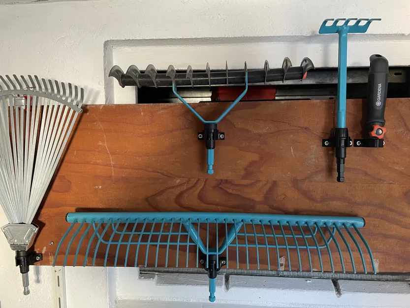 Kẹp Giữ Dụng Cụ Làm Vườn Gardena - Giải Pháp Lưu Trữ Thông Minh - Image 2