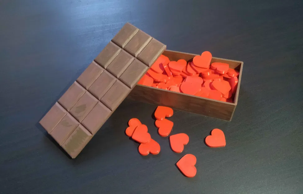 Hộp hình thanh chocolate đầy 143 trái tim - Image 2