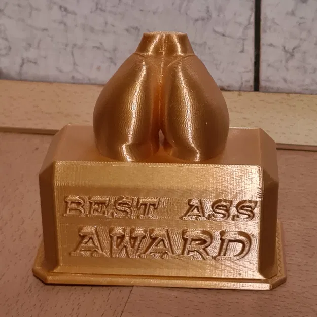 Cúp "Mông Vàng" - Quà Tặng Hài Hước Độc Đáo - Image 2