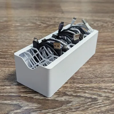 Hộp sắp xếp dây cáp (Cable Organizer) in 3D
