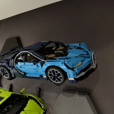 Giá đỡ treo tường Lego Bugatti Chiron 42083 (nghiêng 30°)