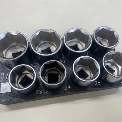 Khay Gridfinity giữ đầu tuýp metric 23–32 (socket holder bin 2x4)