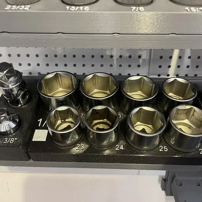 Khay Gridfinity giữ đầu tuýp metric 23–32 (socket holder bin 2x4)