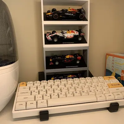 Kệ trưng bày diecast F1 Bburago 2 tầng tỉ lệ 1:43