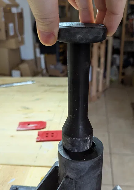 Bộ extruder đất sét gắn bàn (Benchtop extruder for clay) - Image 2