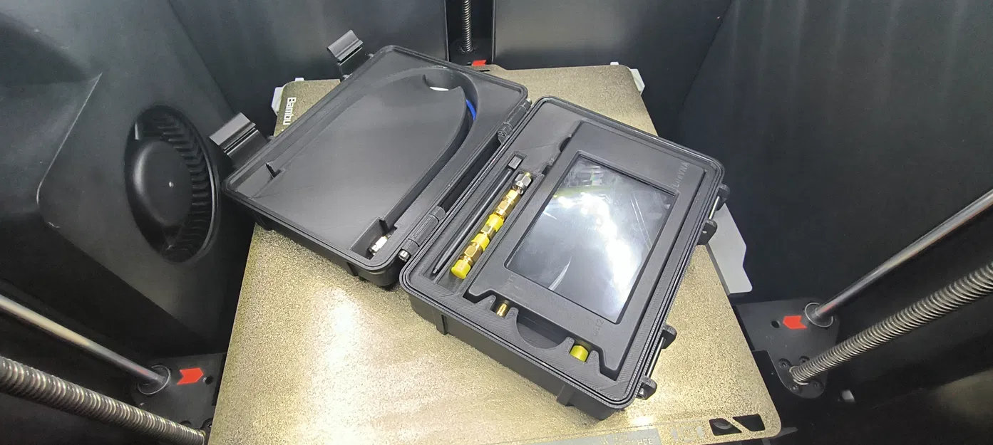 Hộp chống va đập LiteVNA 64 (rugged box) - Image 1