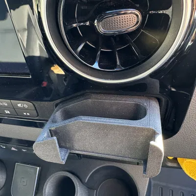 Giá đỡ iPhone 13 Pro Max cho Mercedes Sprinter (đời mới)