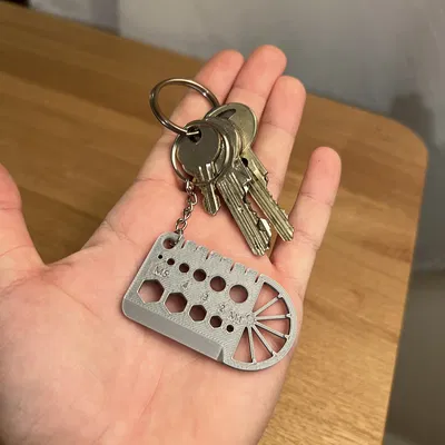 Móc Khóa Đa Năng: Thước, Gauge, Protractor & Scraper (Multi-Tool Keychain)