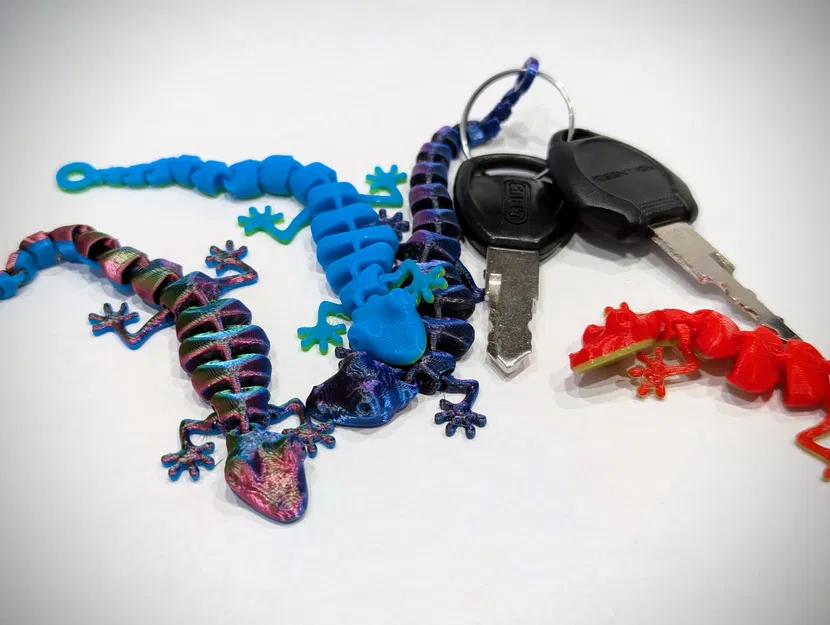 Móc Khóa Thằn Lằn Con (Baby Lizard Keychain) - Image 1