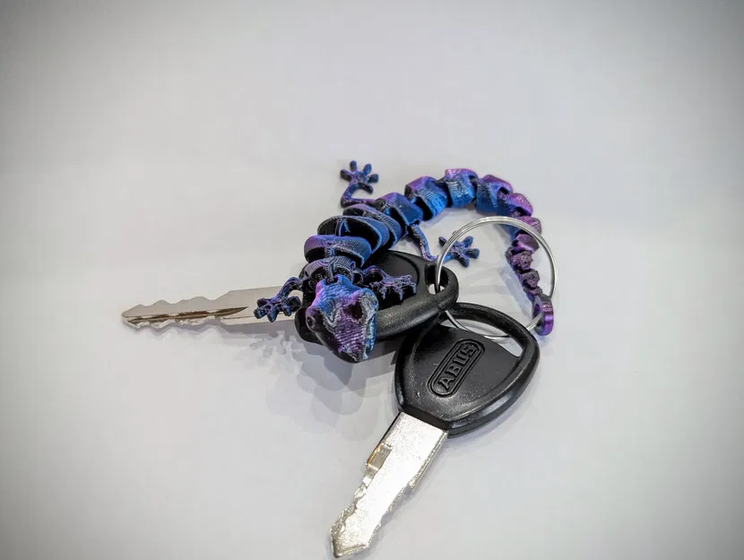 Móc Khóa Thằn Lằn Con (Baby Lizard Keychain) - Image 2