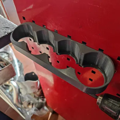 Werkzeugwagen-Dosenhalter (Giá đỡ lon cho xe đẩy dụng cụ)