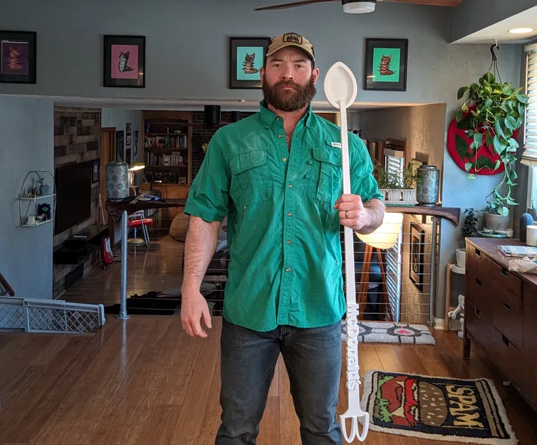 Mô hình Muỗng khuấy cà phê McDonald's khổng lồ in 3D - Image 2