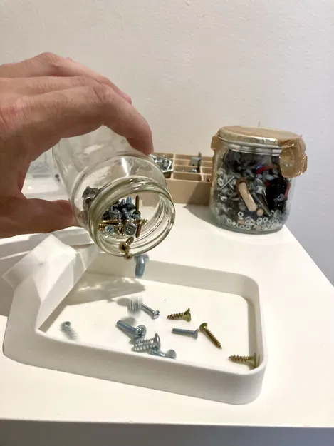 Khay sắp xếp ốc vít kèm phễu (Screw Organizer with Funnel) - Image 5