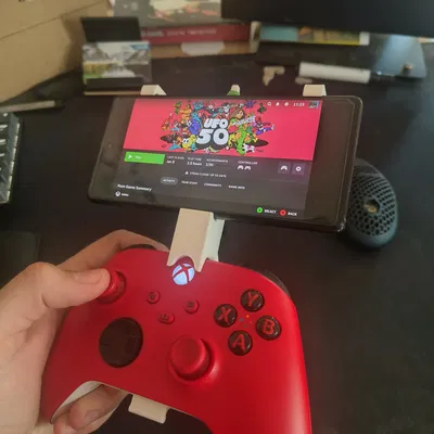 Giá đỡ điện thoại cho tay cầm Xbox (Xbox Controller Phone Holder)