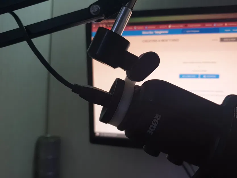 Phụ kiện thay thế ngàm/kẹp mount cho RØDE NT-USB - Image 1