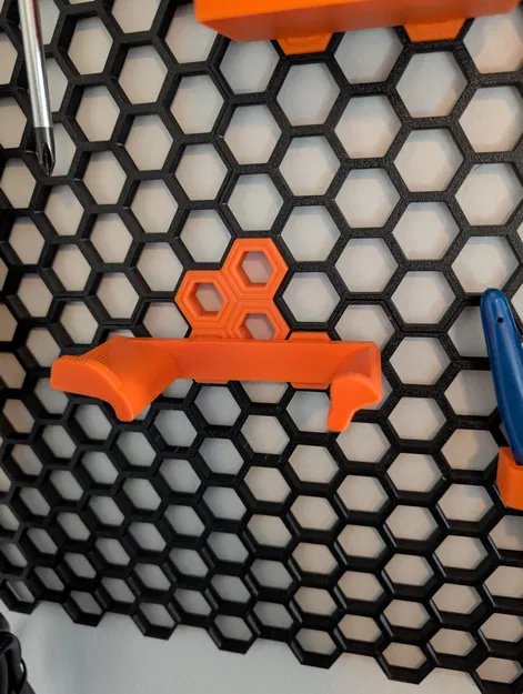 Giá treo máy khoan Milwaukee cho Tường tổ ong - Image 2