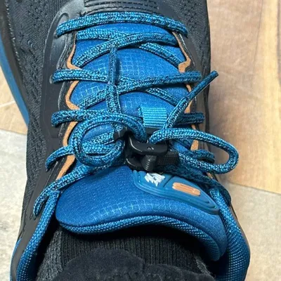 Kẹp Khóa Dây Giày (Shoe Lace Clip)