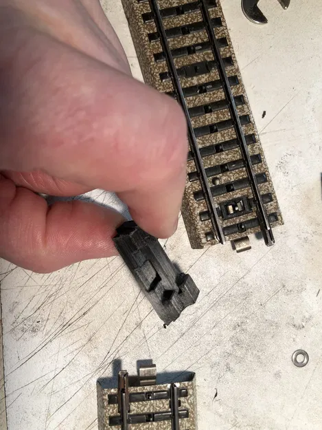 Phụ kiện thay thế ray Marklin 5208 M track replacement - Image 1