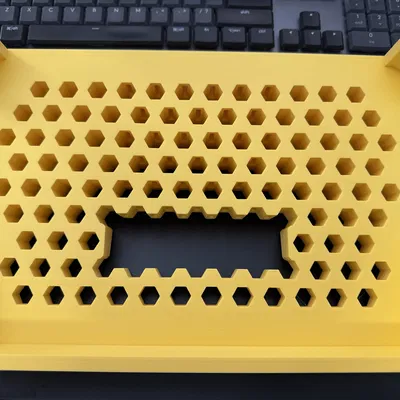 Stand nghiêng cho Quad Cortex (Quad Cortex Stand)