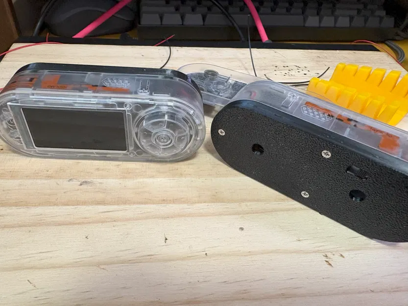 Vỏ lưng gắn công tắc nguồn cho LilyGo T-Embed CC1101 - Image 1