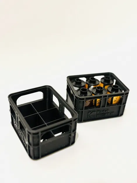 Thùng Đựng Phim 35mm Phong Cách Thùng Bia Đức (Logo Kodak) - Image 1