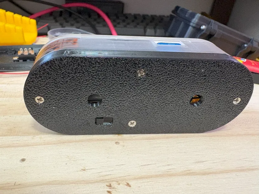 Vỏ lưng gắn công tắc nguồn cho LilyGo T-Embed CC1101 - Image 3