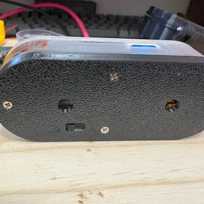 Vỏ lưng gắn công tắc nguồn cho LilyGo T-Embed CC1101