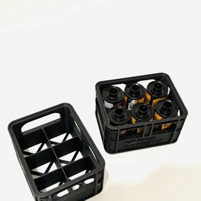 Thùng Đựng Phim 35mm Phong Cách Thùng Bia Đức (Logo Kodak)