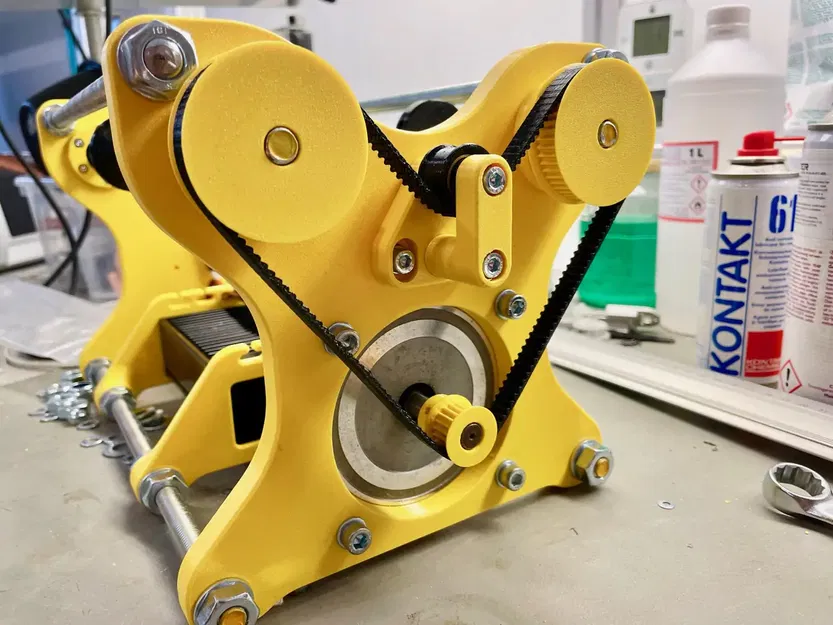 Rock Tumbler 3D In Được (Printable Rock Tumbler) - Image 1