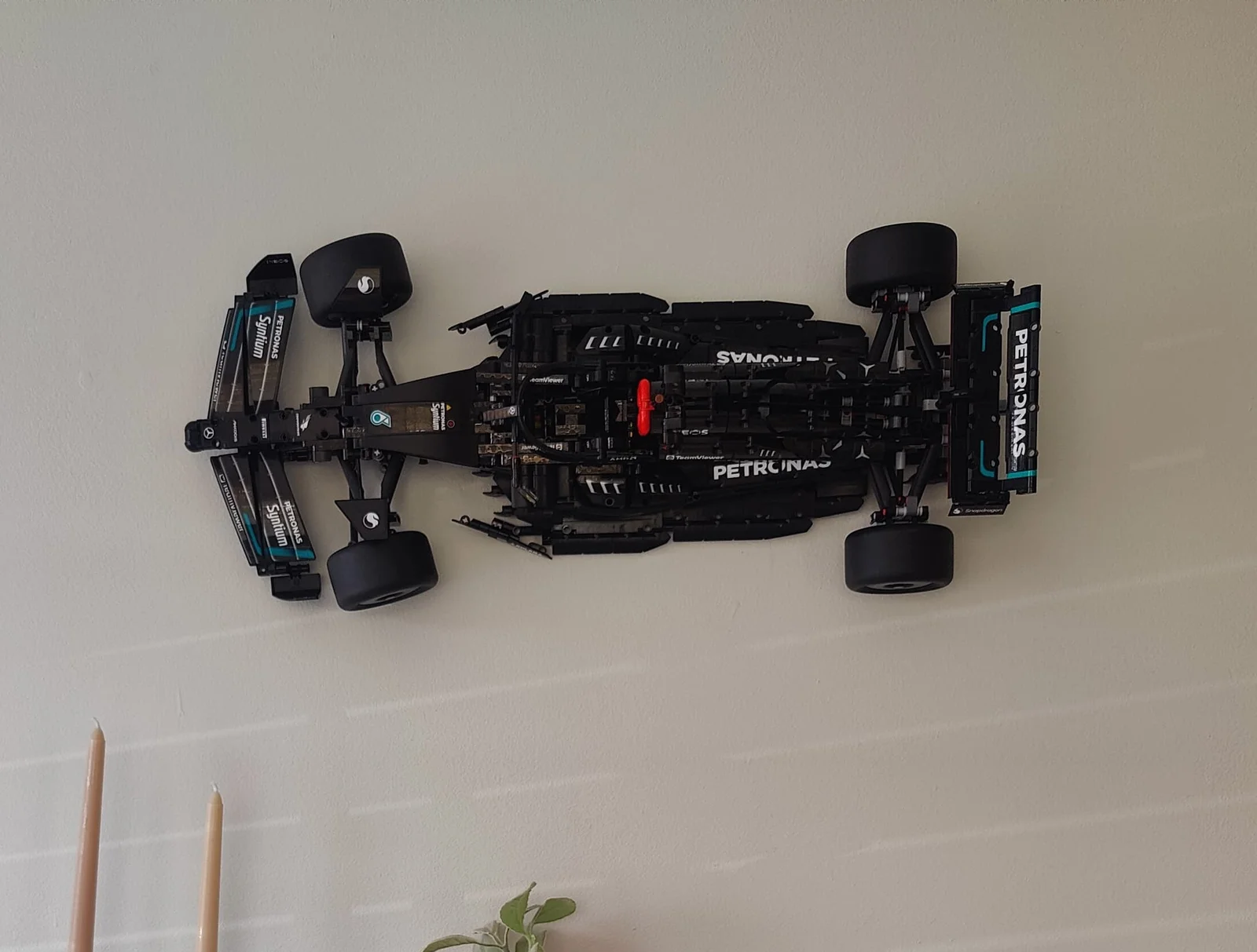 Giá đỡ ngang LEGO Technic Mercedes-AMG F1 42171 1
