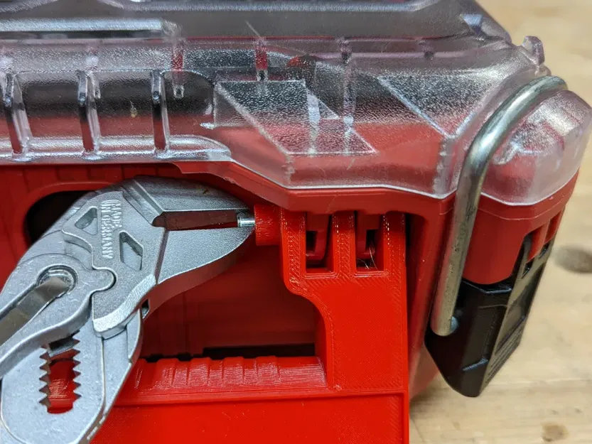 Hệ thống dán nhãn tay cầm Milwaukee Packout Compact Organizer - Image 4