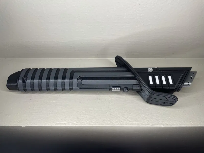 Mandalorian Darksaber Tách Màu (Split by Color) - Star Wars - Image 1