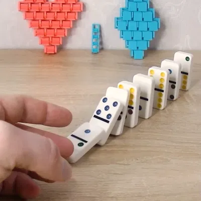Domino Trái Tim Tái Sử Dụng (Heart domino)