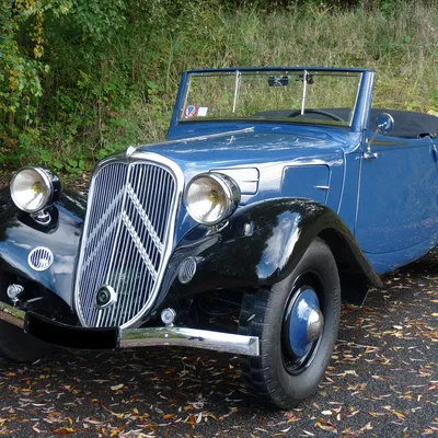 Xe Citroën Traction LEGO - Mô hình xe cổ điển in 3D