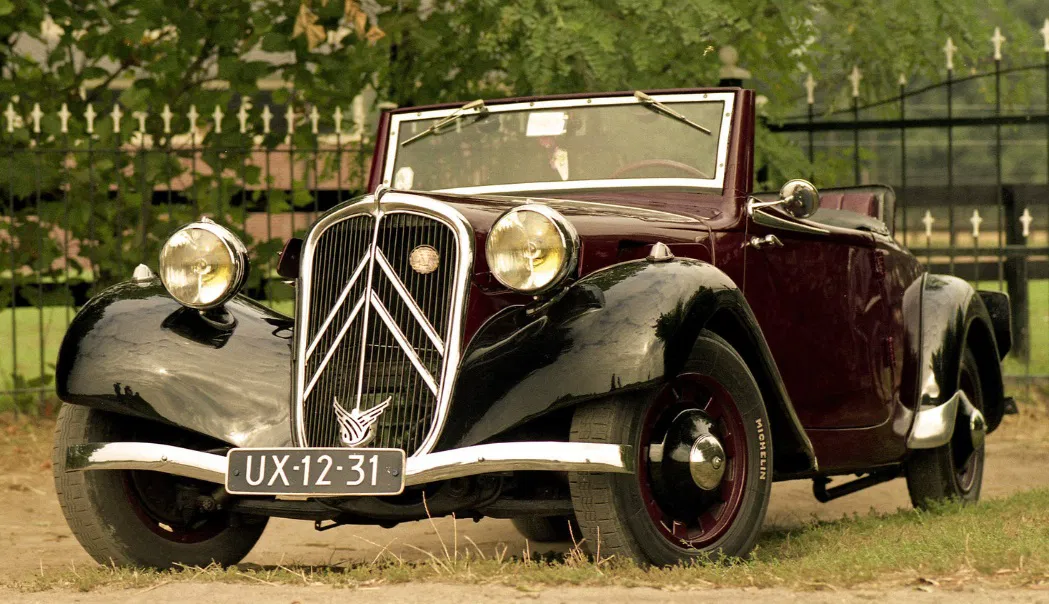 Xe Citroën Traction LEGO - Mô hình xe cổ điển in 3D - Image 5