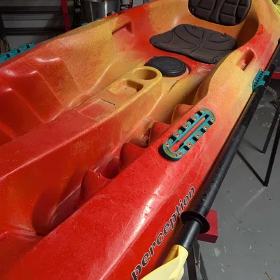 Ngàm gắn T-slot cho Kayak (Kayak T-slot mounting)