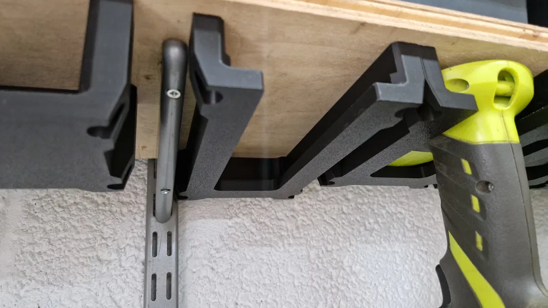 Kệ Treo Máy Cắt Lốc Ryobi One+ Chuyên Dụng - Image 2