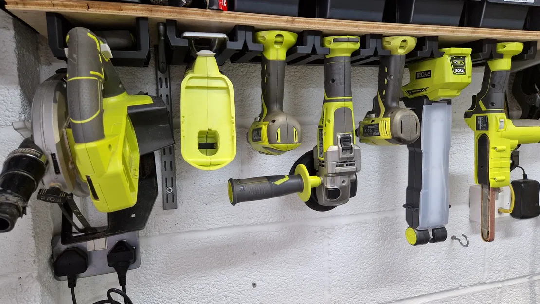 Kệ Treo Máy Cắt Lốc Ryobi One+ Chuyên Dụng - Image 3