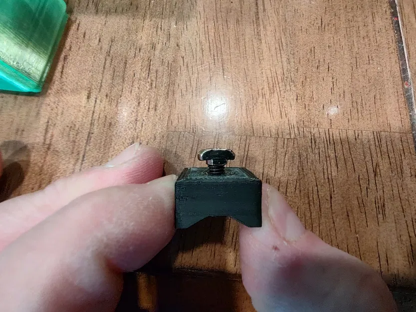 Giá đỡ dây rút, dây cáp cho thanh nhôm 2020 - Image 5