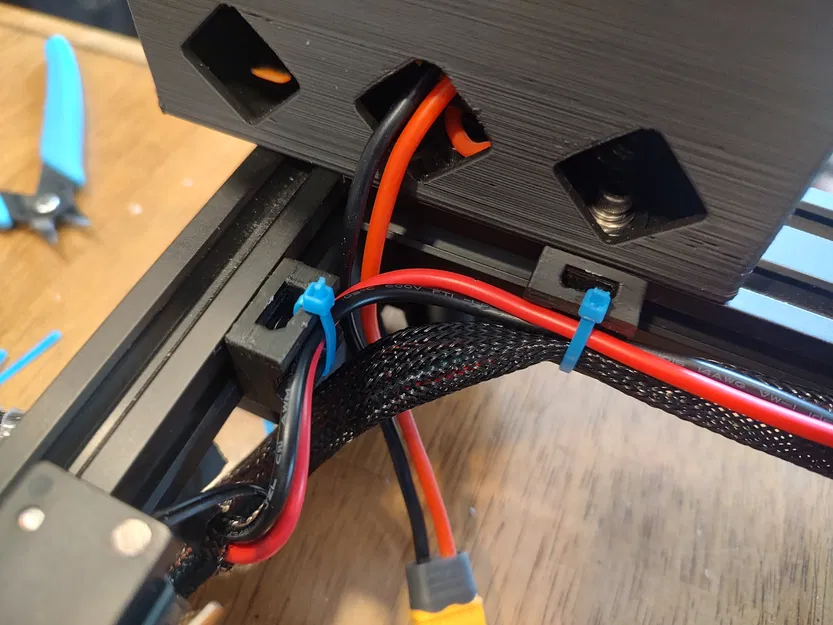 Giá đỡ dây rút, dây cáp cho thanh nhôm 2020 - Image 7