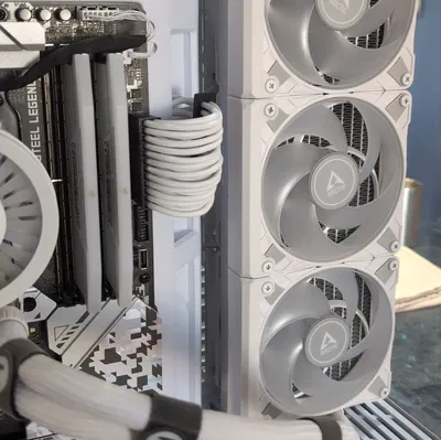 NexGen3D: Ốp che dây cáp quạt PC 120mm & 140mm