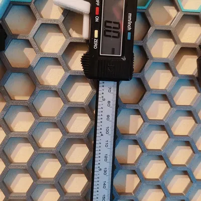 Kẹp Giữ Thước Đo Pa-ke Cho Honeycomb Storage Wall